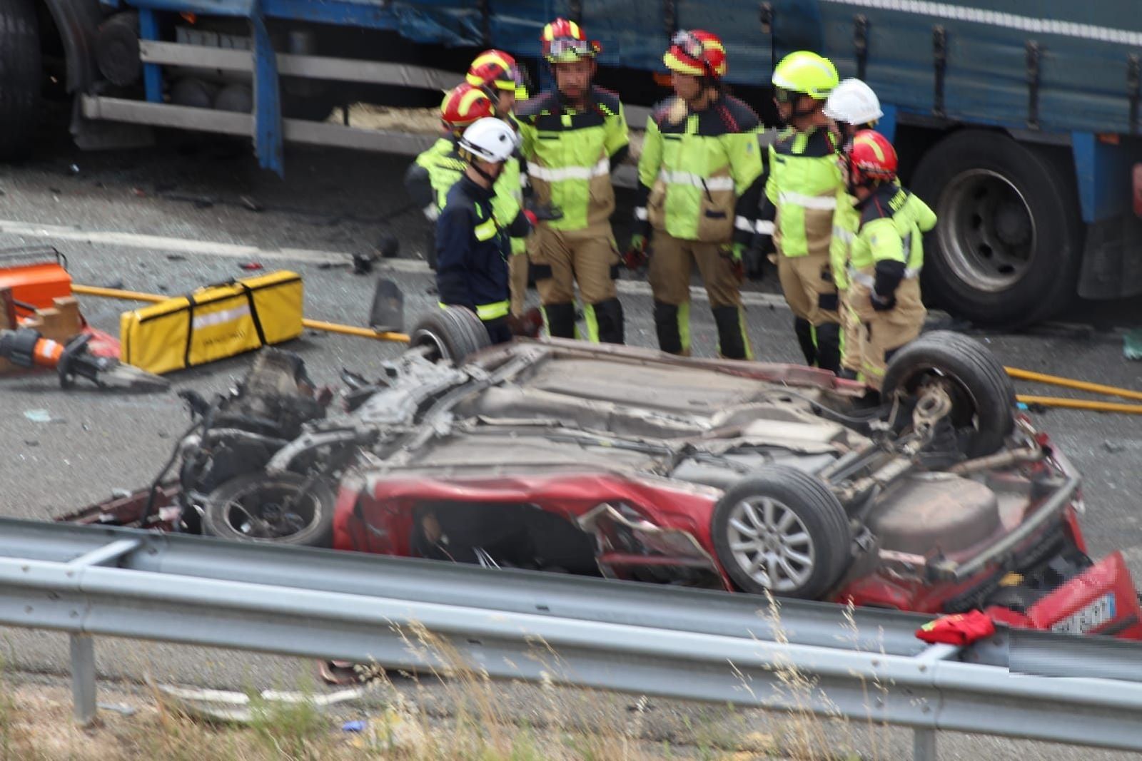 gravisimo-accidente-en-la-a66-direccion-mozarbez-2