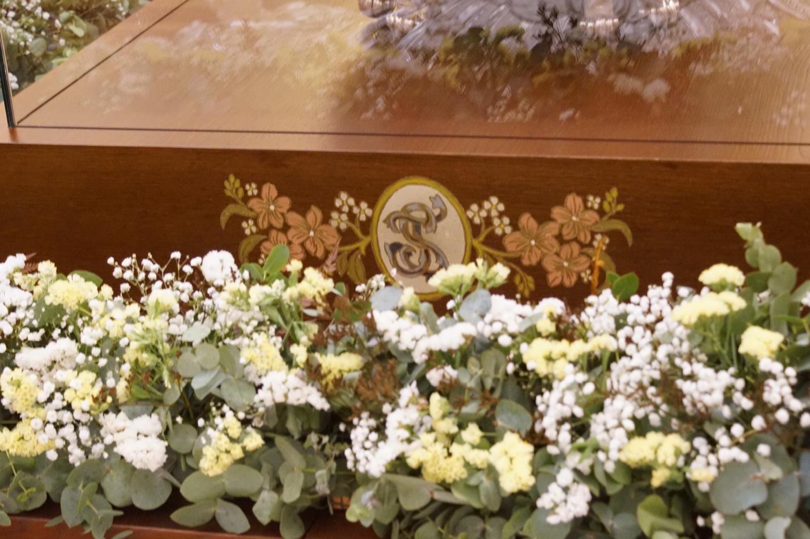 apertura-de-la-basilica-de-la-anunciacion-para-venerar-el-cuerpo-de-santa-teresa-en-alba-de-tormes-fotos-juanes-5