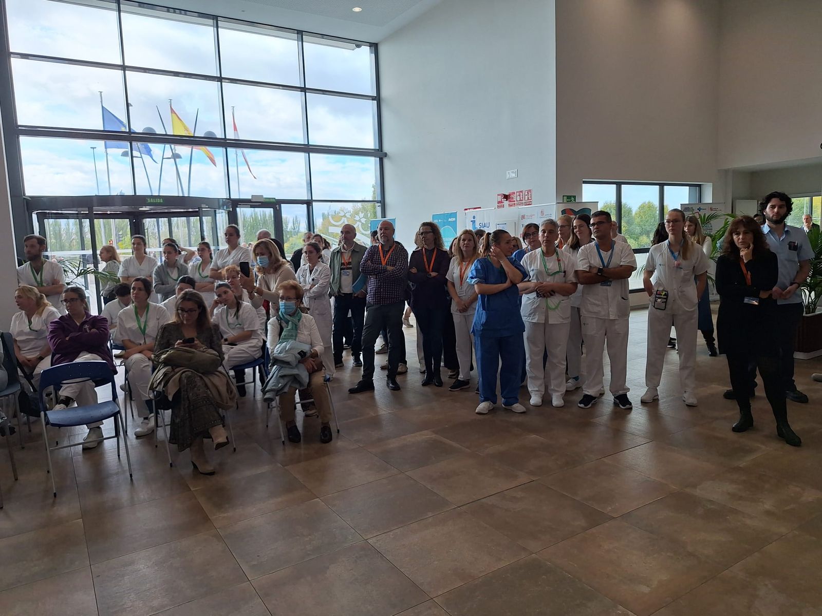 50º Aniversario del Hospital Clínico  Universitario con una intervención artística “Latidos  de barro” (29).jpeg