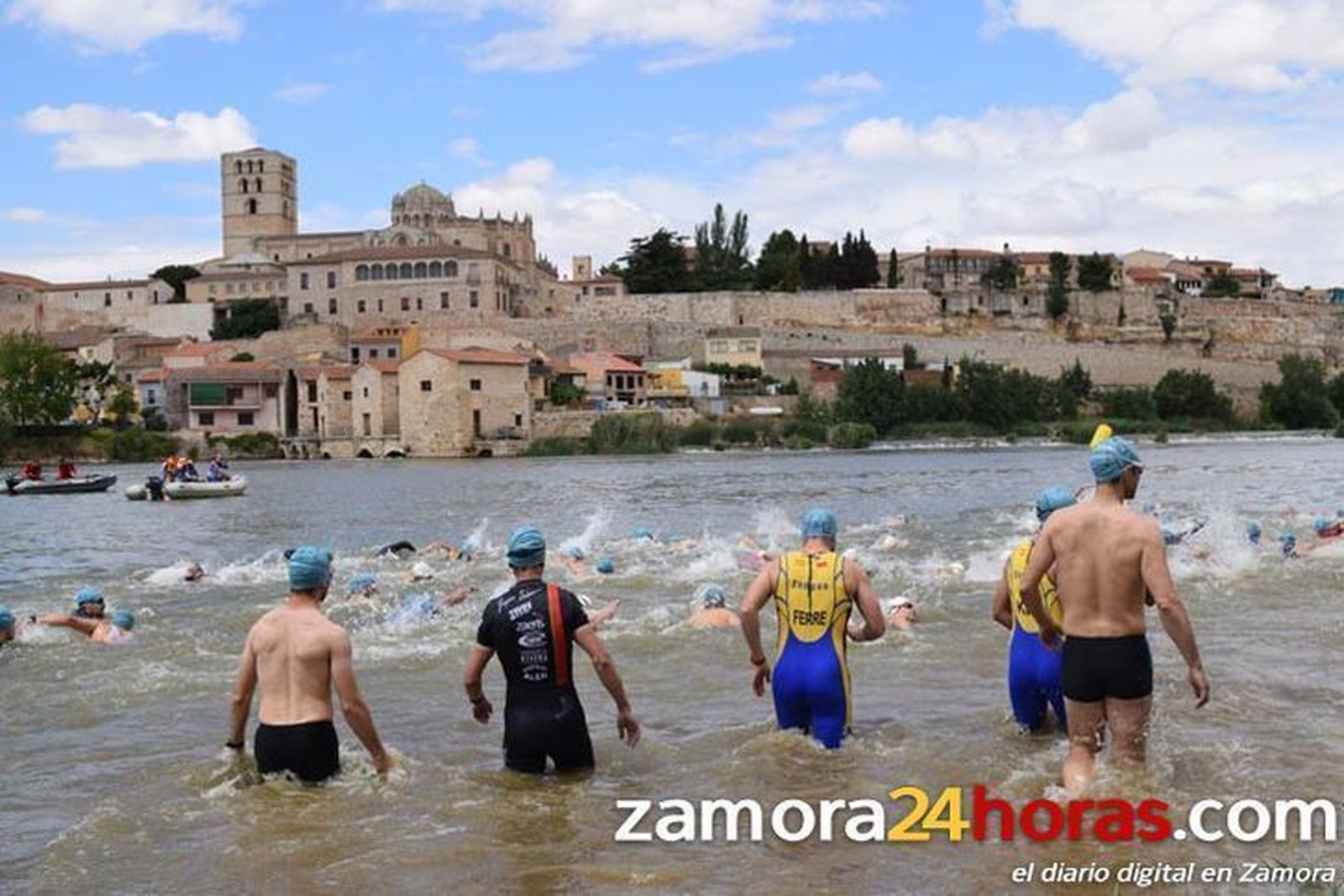 Gustavo Pérez, único zamorano premiado en la Gala Regional de Triatlón