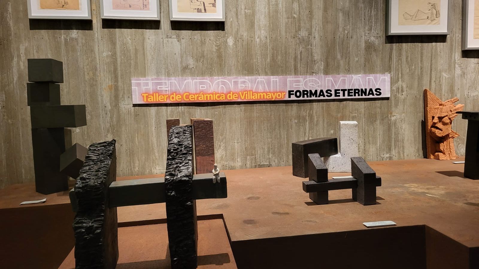 El taller de cerámica de Villamayor homenajea a Ángel Mateos (2)