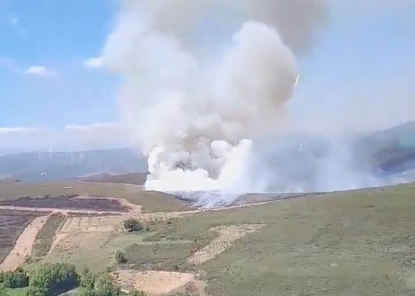 Imagen del incendio que ha afectado a la comarca de Aliste este miércoles