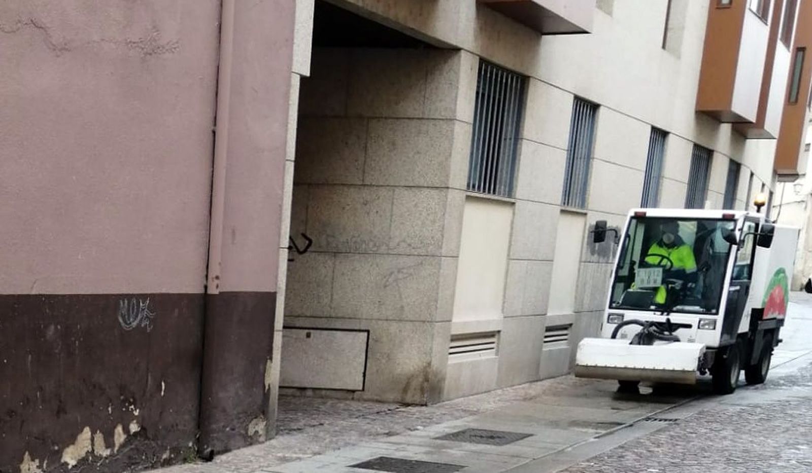 Máquina de Zamora Limpia en la zona