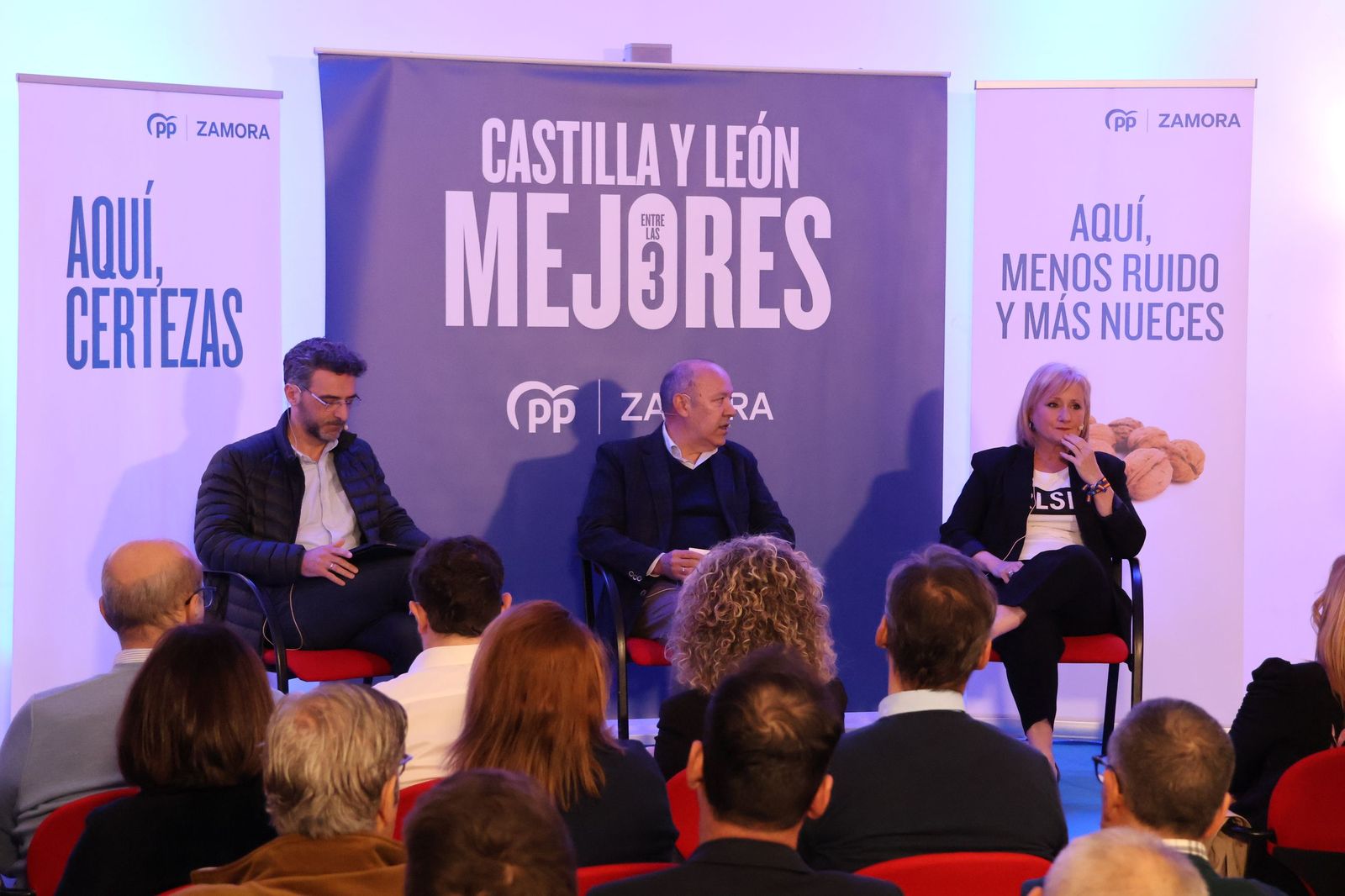 Instante del último acto sectorial de la campaña del PP sobre empresa, autónomos y empleo