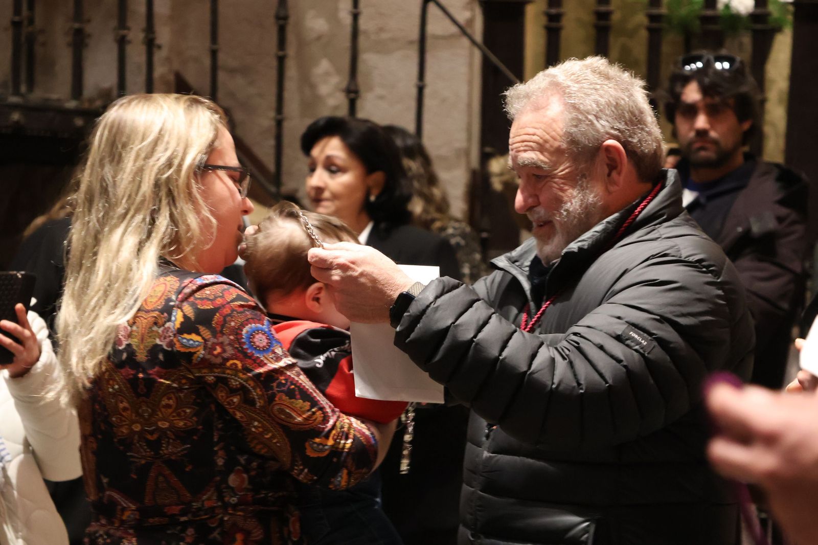 Entrada de nuevos hermanos de Jesús Nazareno Vulgo Congregación (14).JPG
