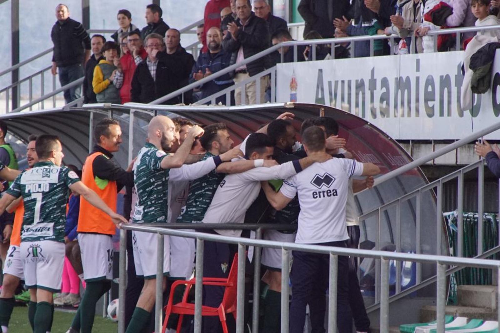 whatsapp-image-2023-03-12-at-18-00-33