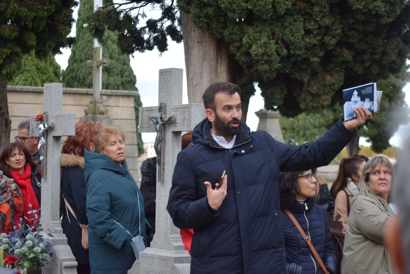 ruta-por-el-cementerio-de-san-atilano-35