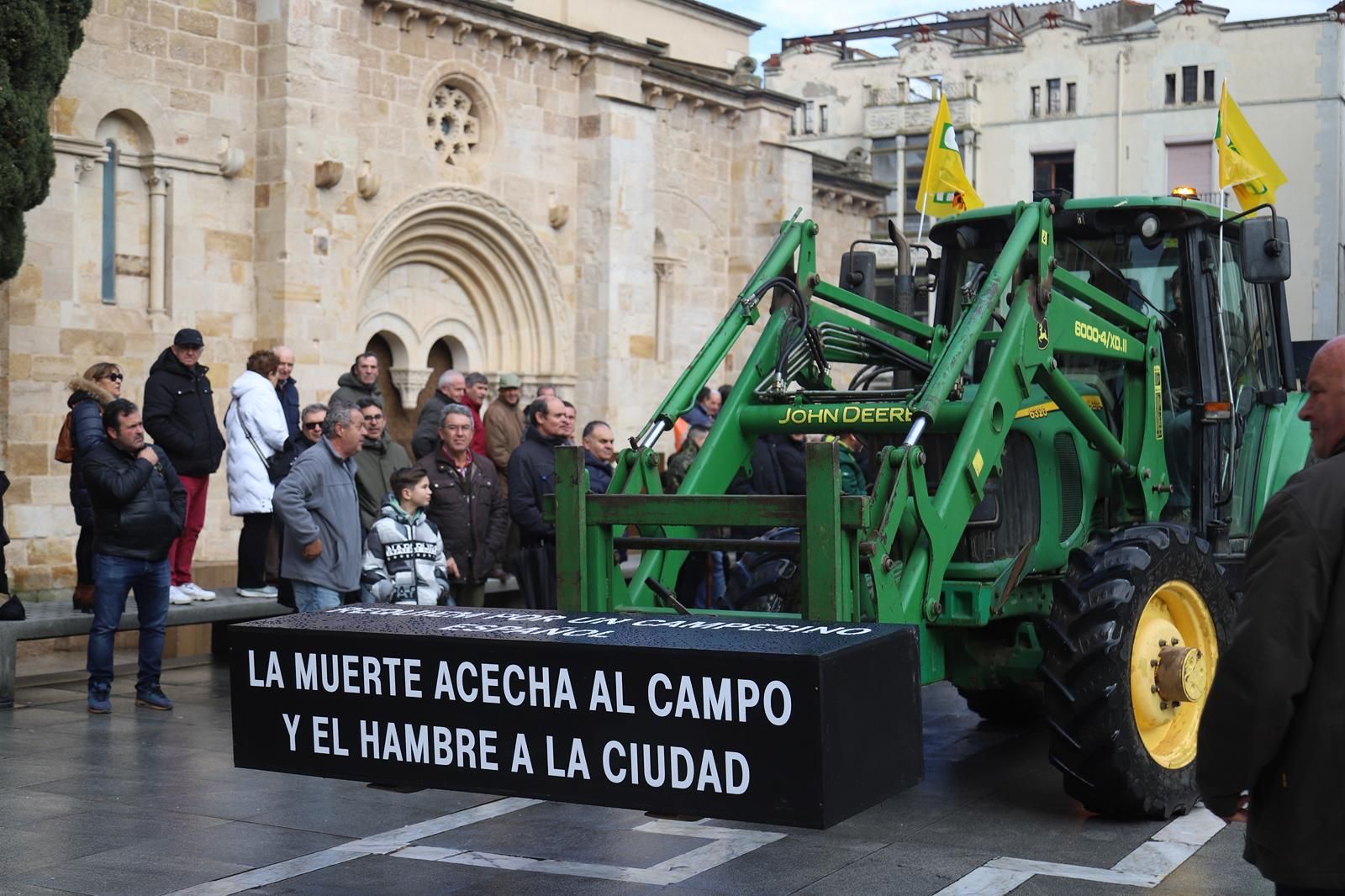 GALERÍA | Protestas en el campo zamorano: multitudinaria tractorada este jueves