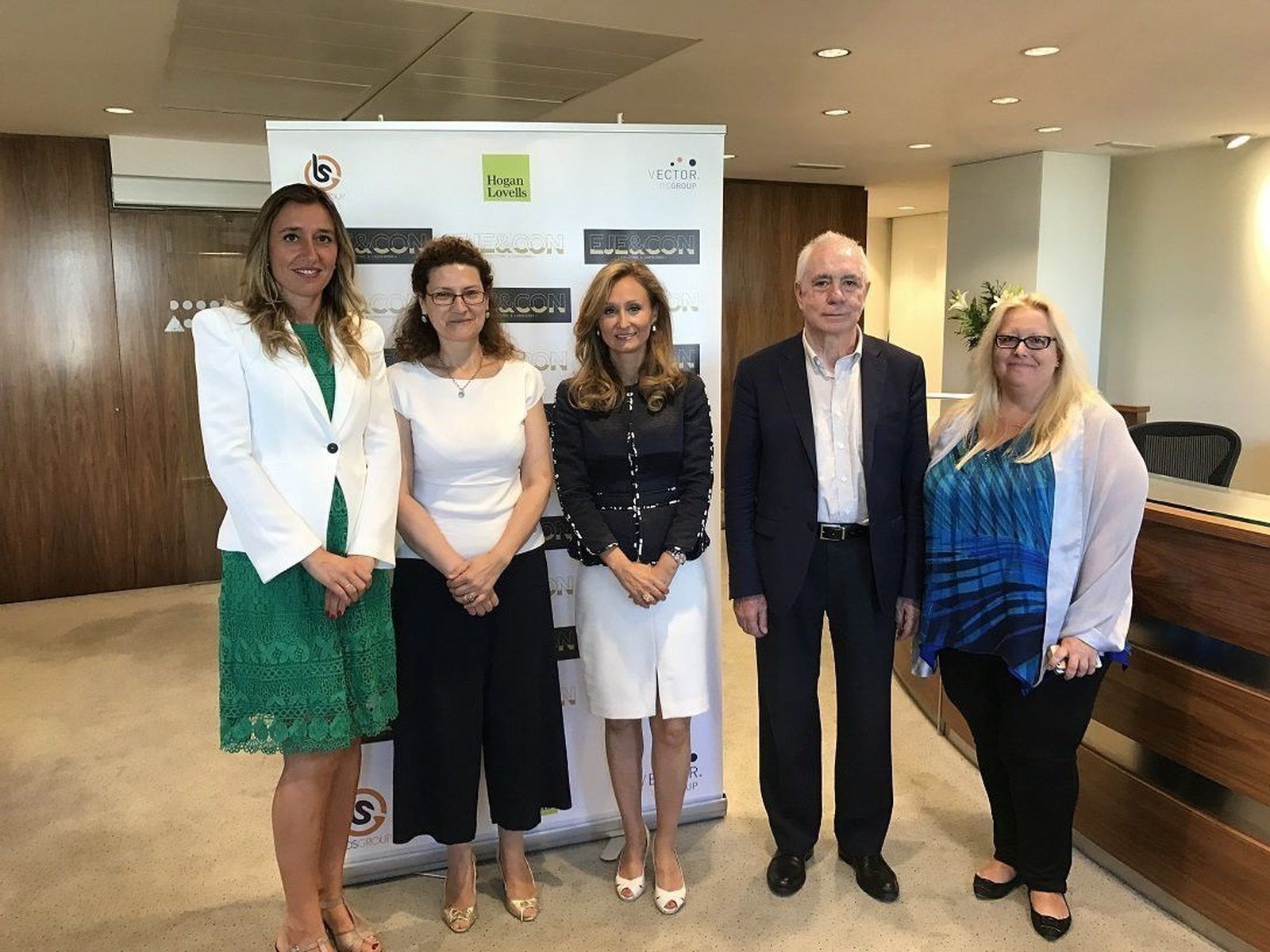 Impulso a la carrera académica y profesional de las mujeres matemáticas