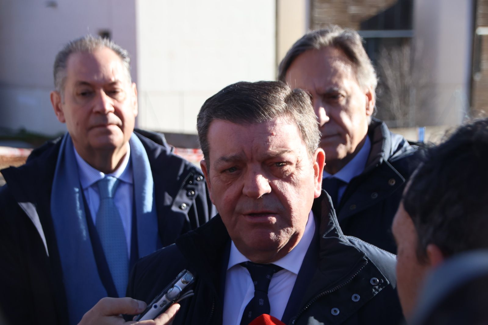 Visita de las obras de construcción de la nueva plaza de Vistahermosa