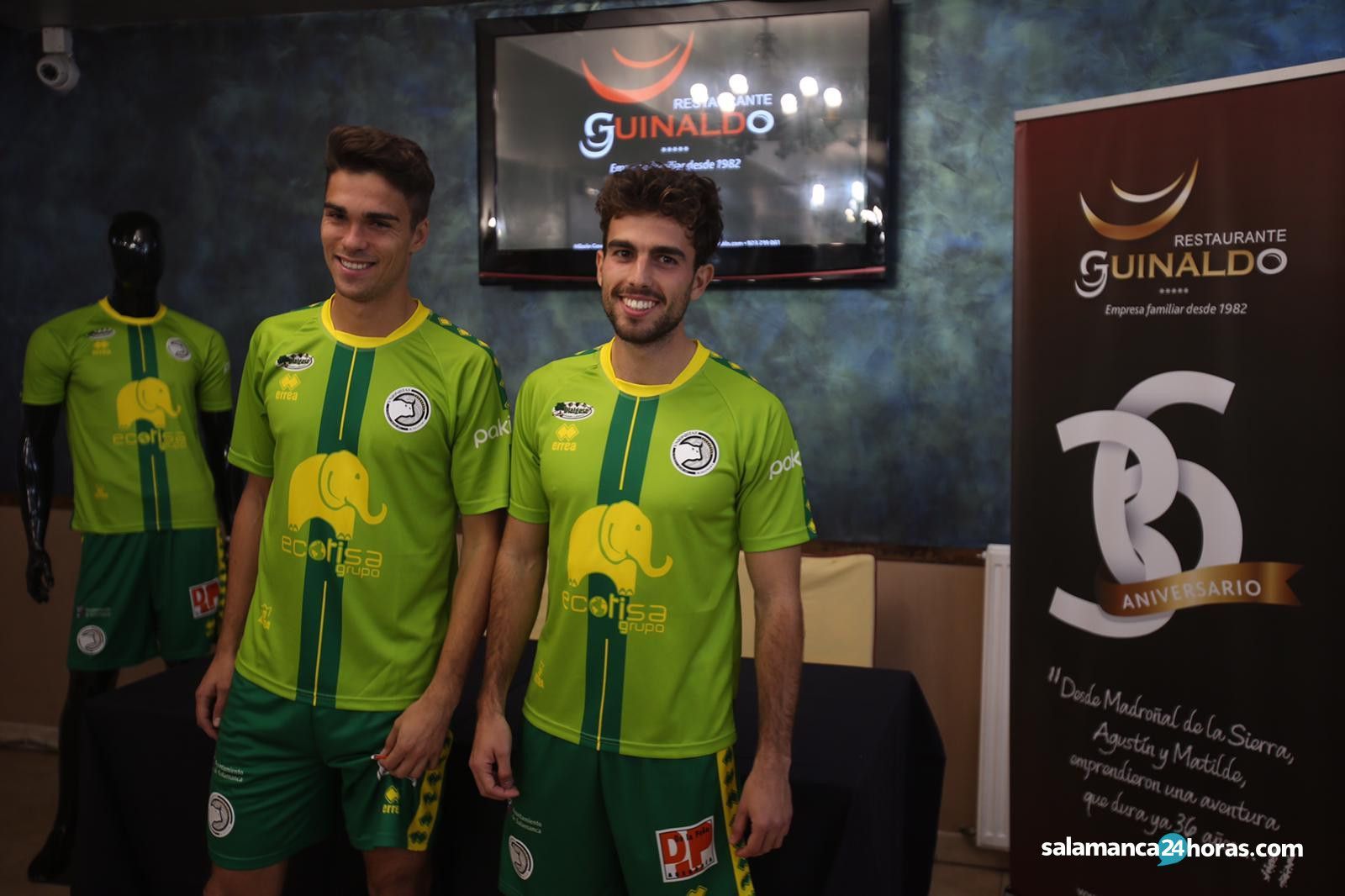 Segunda equipacion de Unionistas (3)