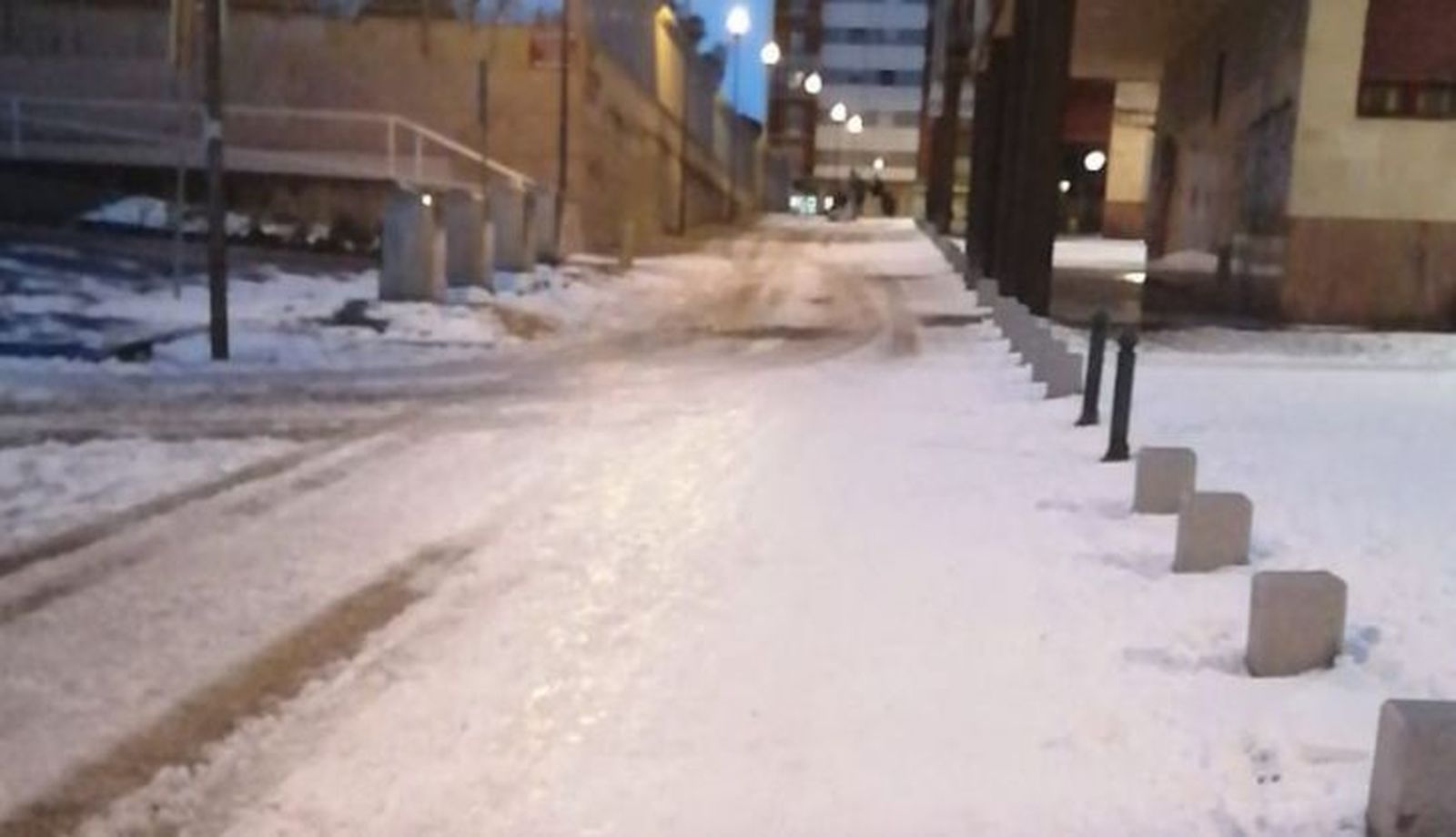 Hielo en Norberto Cuesta Dutari. Foto: @Inesmarosay