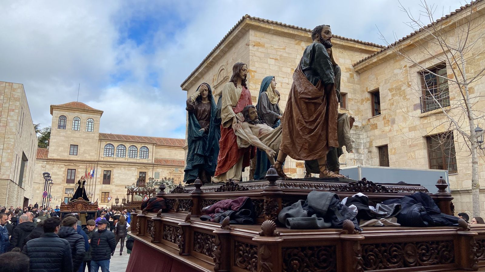 traslado-de-pasos-de-semana-santa-3