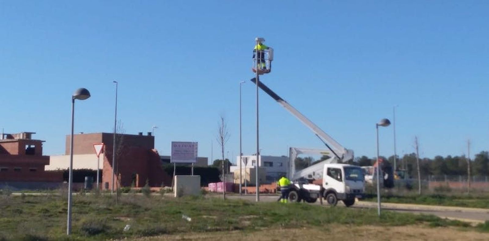 Pelabravo luminariasWhatsApp Image 2020 02 06 at 11.01.54 (1)Pelabravo luminarias