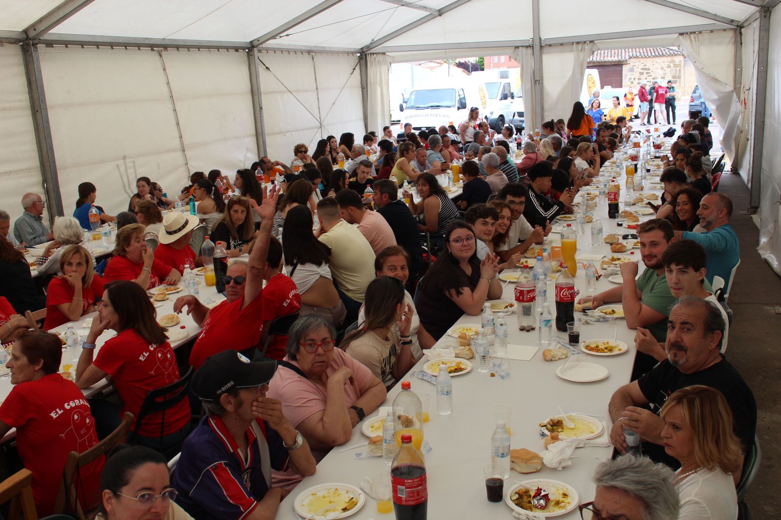Paella multitudinaria en Villares de la Reina (59)
