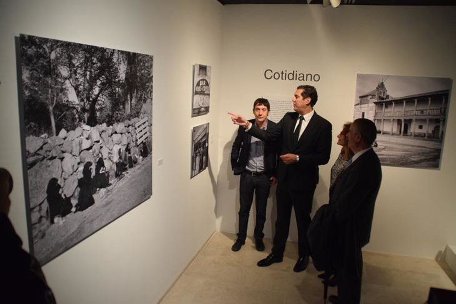 Etnográfico Carlos Flores