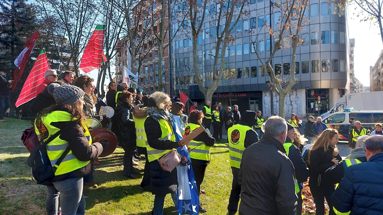 Cacerolada en Zamora contra las plantas de biogás (11).jpeg