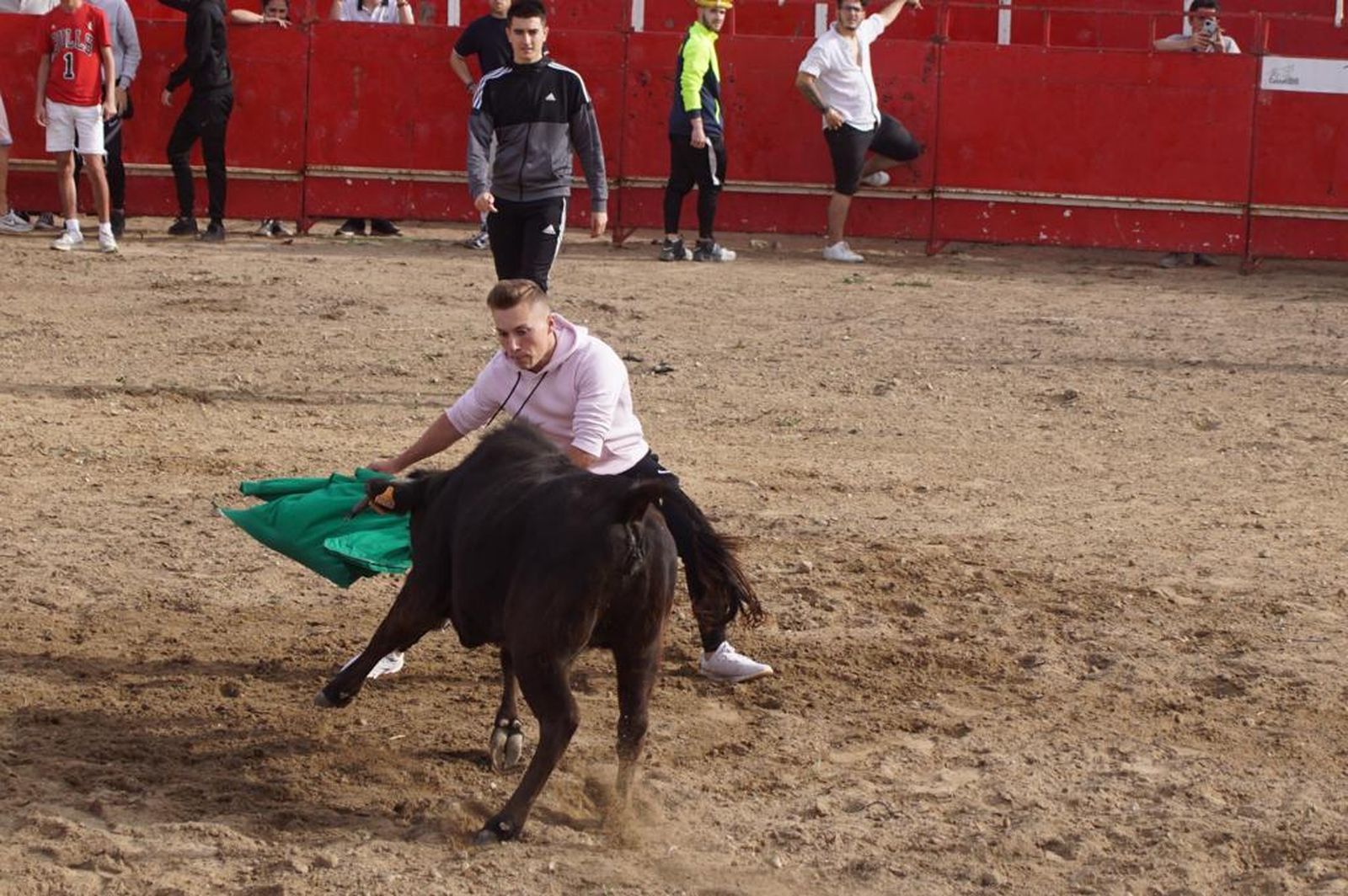 Vaquillas en Villamayor. FOTO S24H (65)