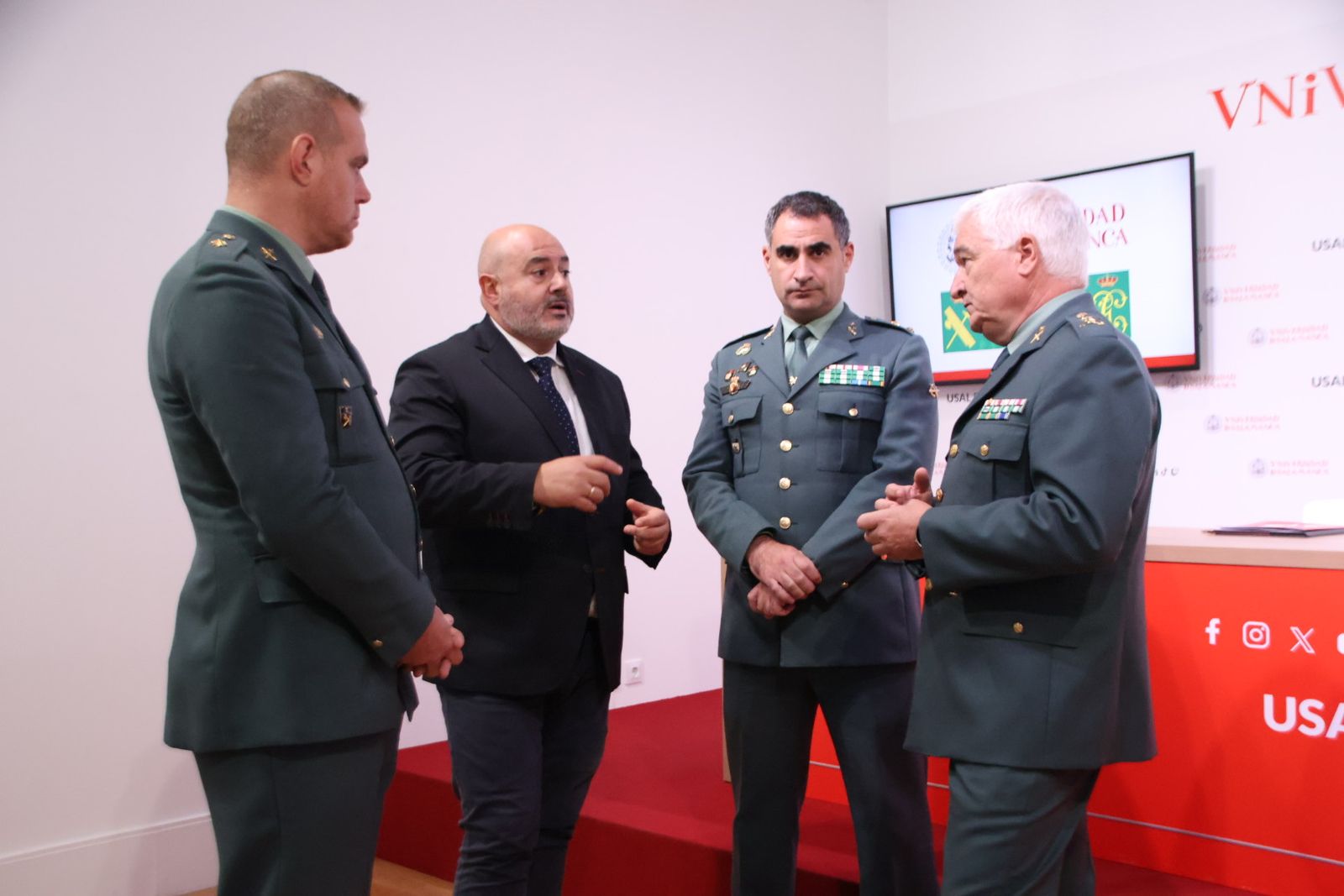 Firma de el protocolo general de actuación en materia de formación e investigación