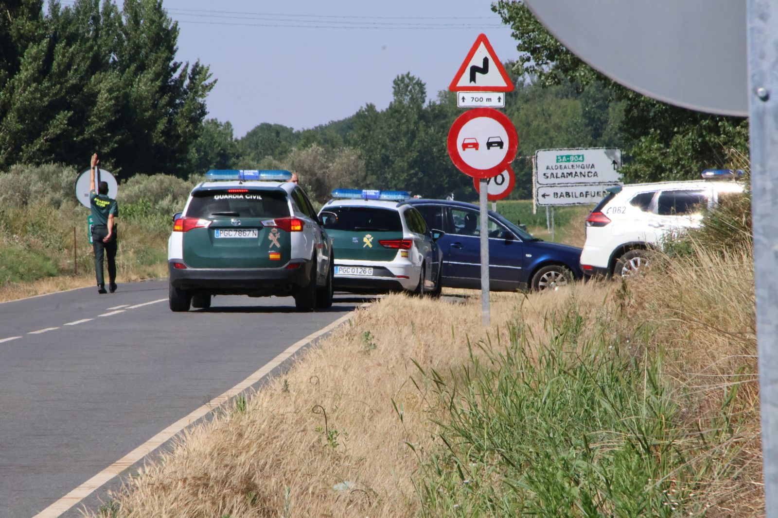 Guardia Civil en la carretera de Aldearrubia
