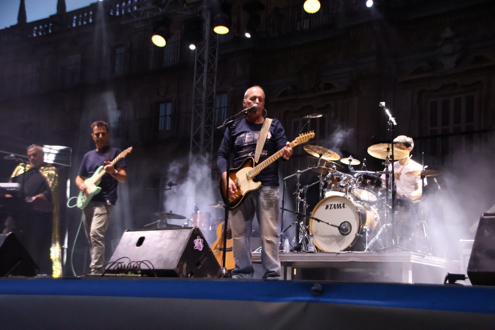 Concierto de Benbow en la Plaza Mayor
