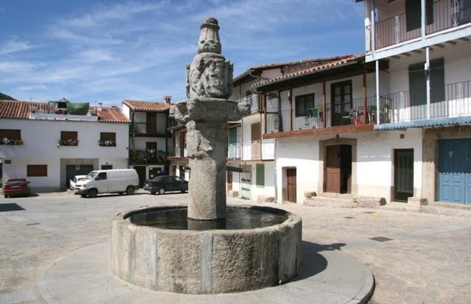 La Junta rehabilitará 73 viviendas y diversos espacios públicos