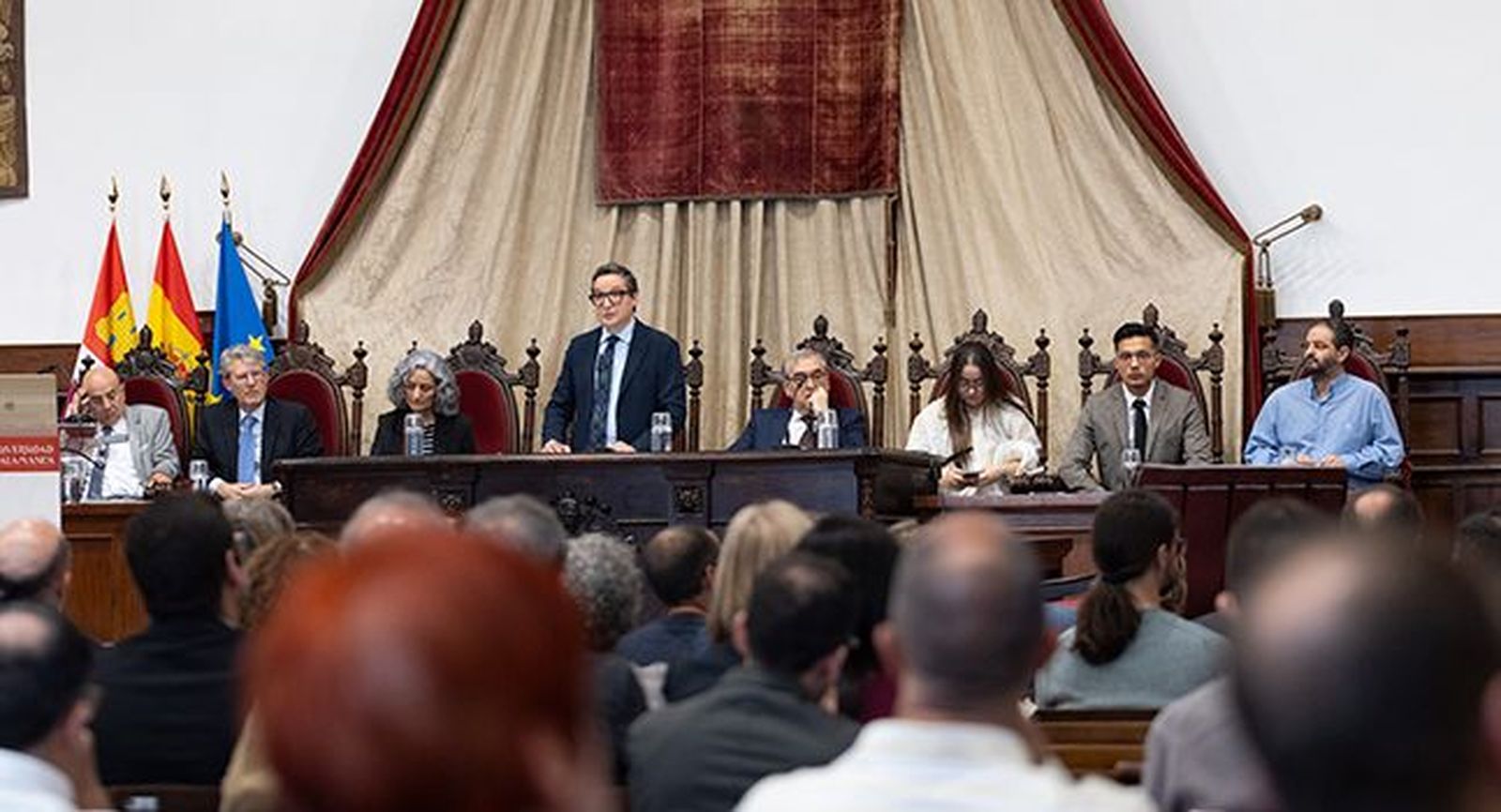 El rector defiende ante el Claustro el crecimiento de la Universidad y anuncia la recuperación del Plan de Inversiones