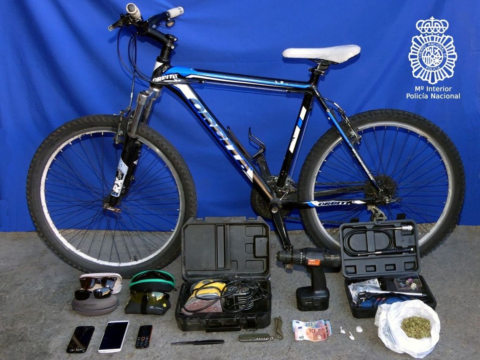 DROGA Y RECEPTACION. PRENSA