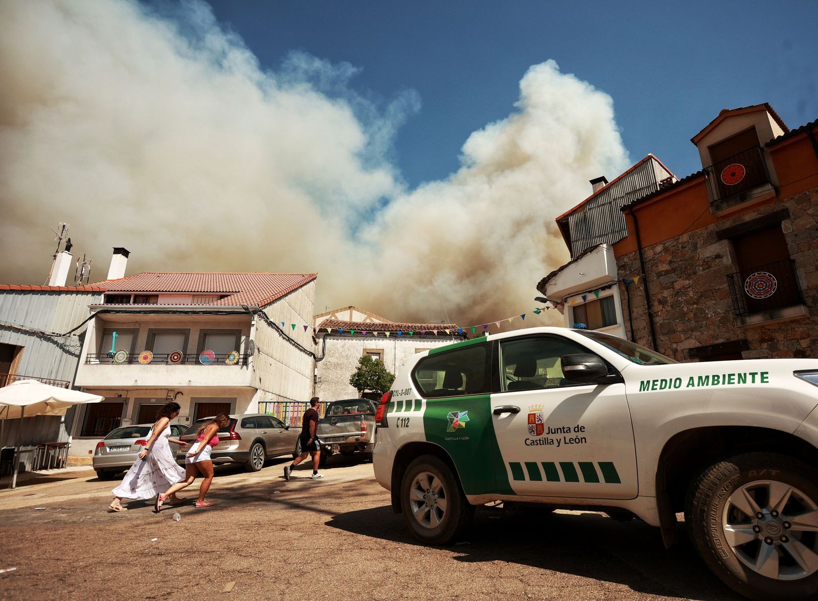 Incendio forestal en El Payo. Fotos ICAL Jose Vicente  (8).jpg