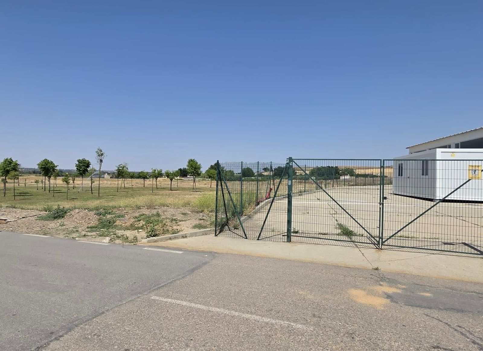 Terreno para construir instalaciones deportivas en Villamayor