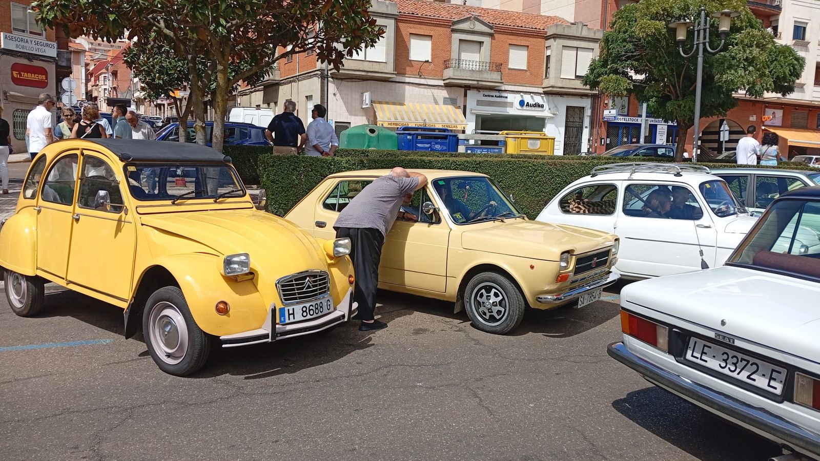 Concentración Vehículos Clásicos Benavente (6).jpeg