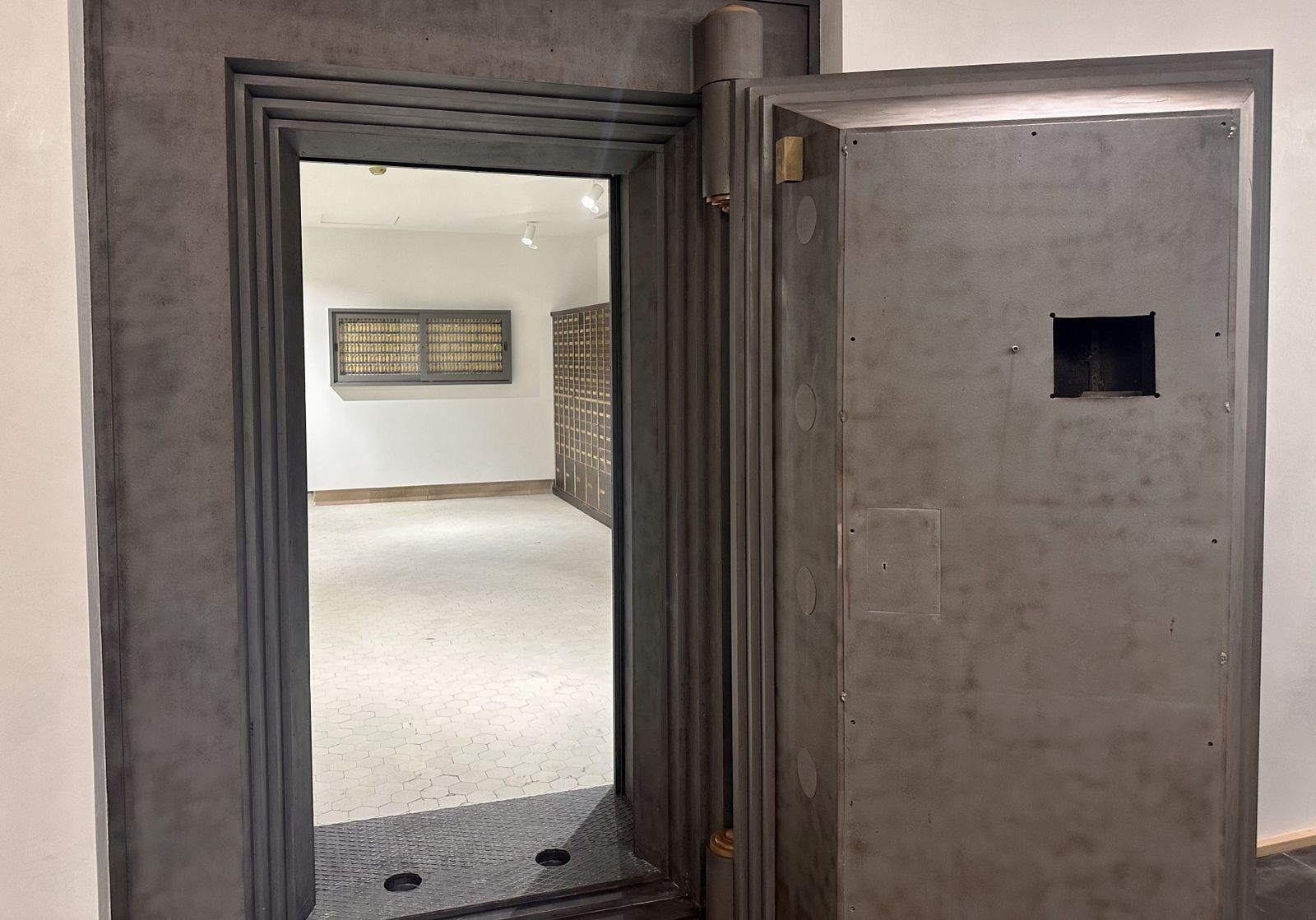 Caja fuerte del antiguo Banco de España que se ha mantenido en la reforma