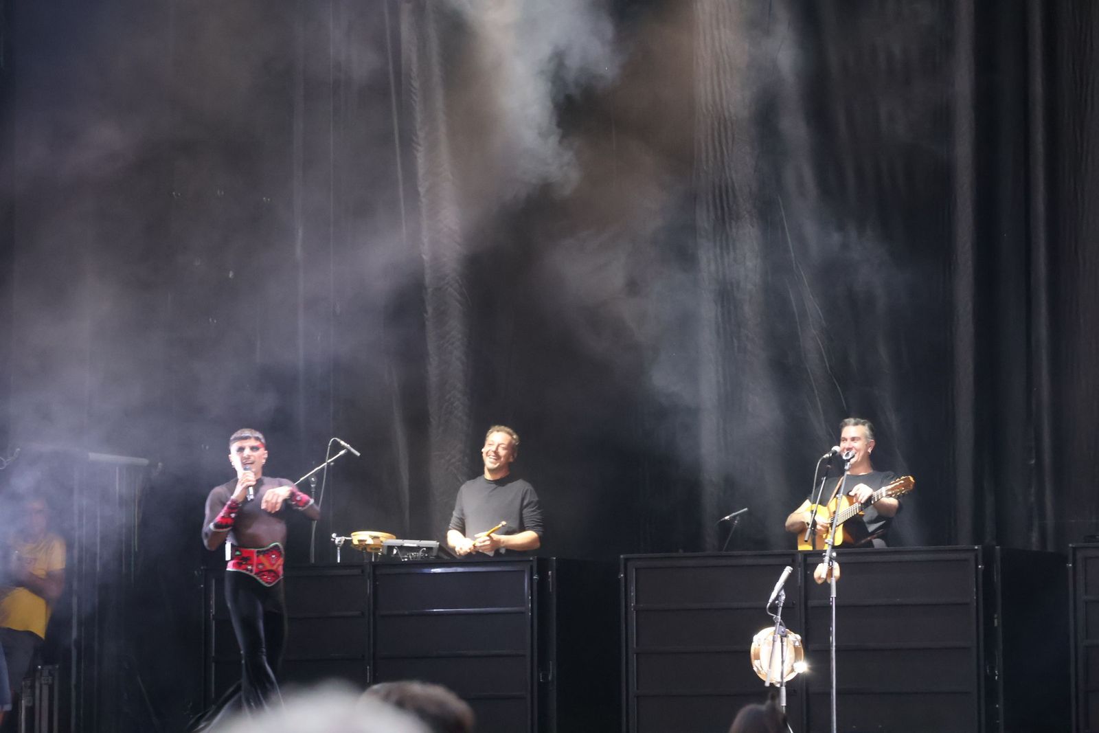 concierto-de-rodrigo-cuevas-en-la-plaza-mayor-de-zamora-18