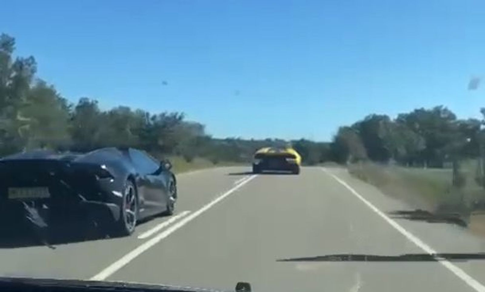Un instante del vídeo en el que se muestran los adelnatemientos de los Lamborghini