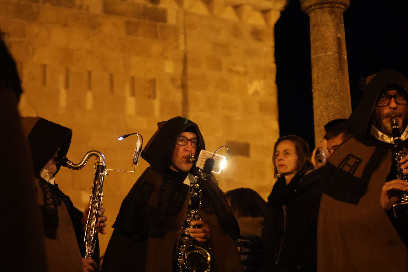 GALERÍA | Revive en imágenes la procesión de las Capas Pardas