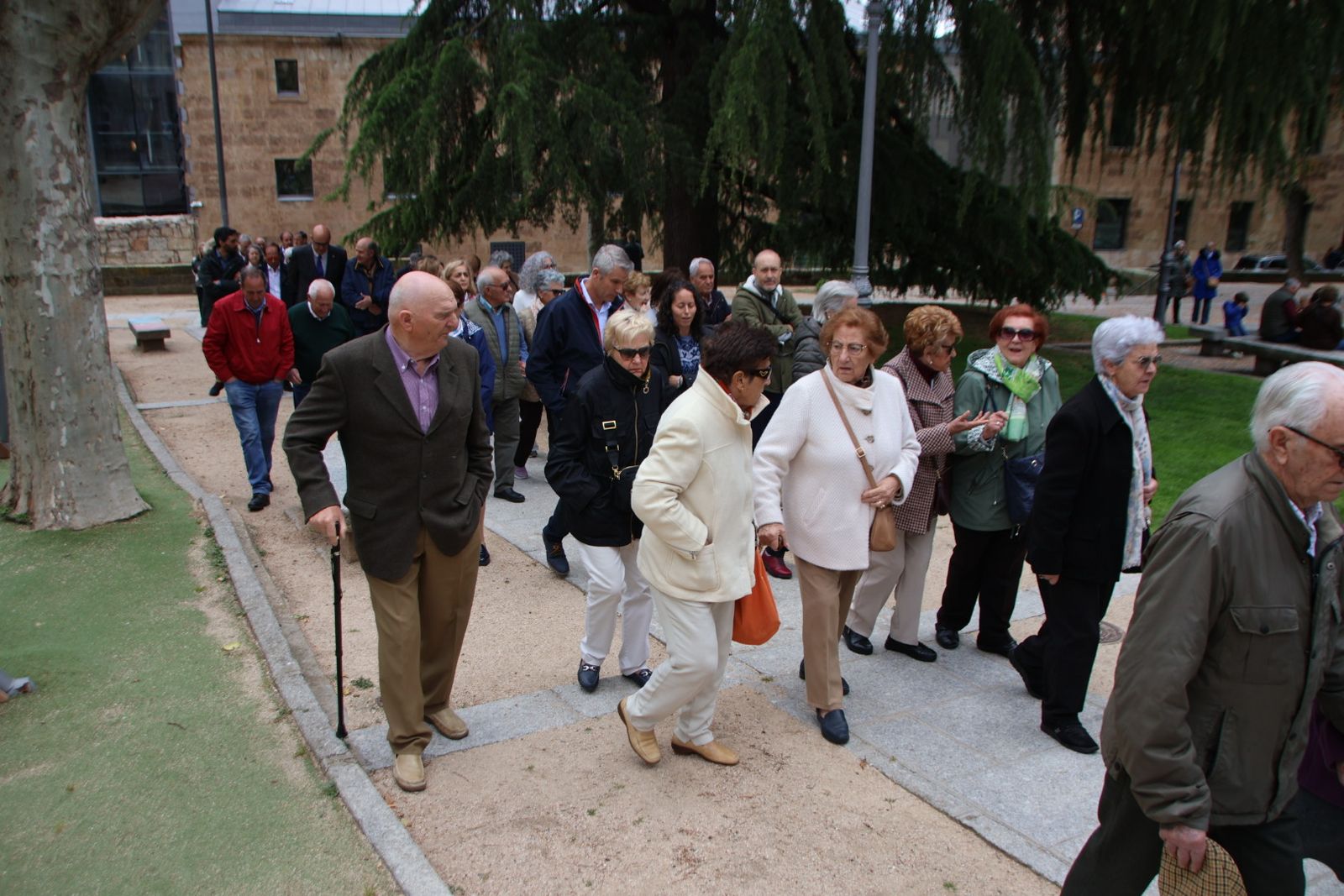 Procesión y bendición simbólica de los campos por el día del patrón de los agricultores, San Isidro Labrador