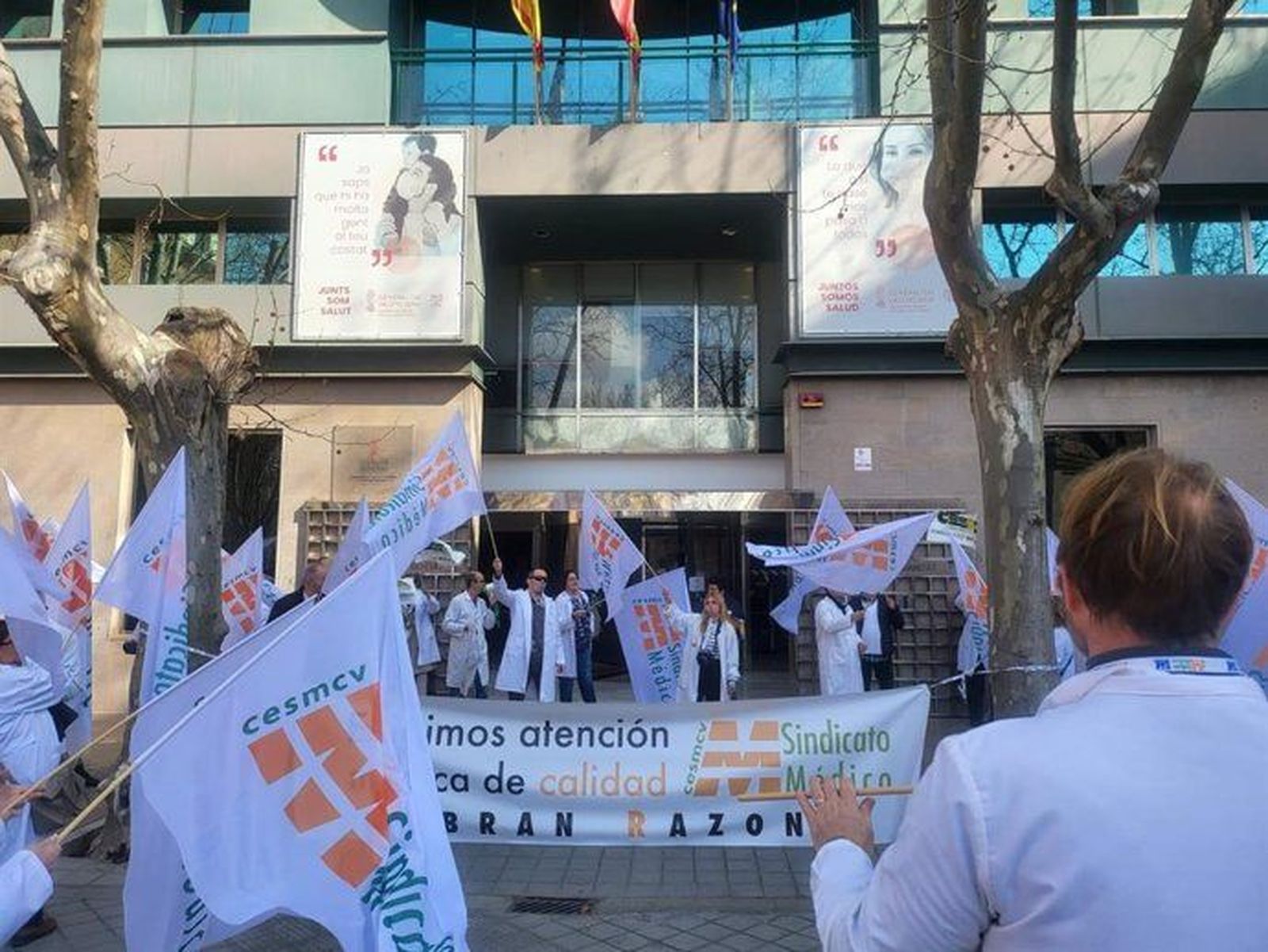 Concentración de la Confederación Española de Sindicatos Médicos. Foto CESM