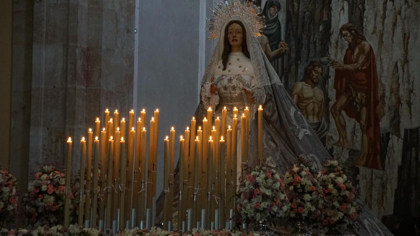 María Nuestra Madre y el Cristo del Amor y de la Paz en la procesión de la Semana Santa 2026 en Salamanca