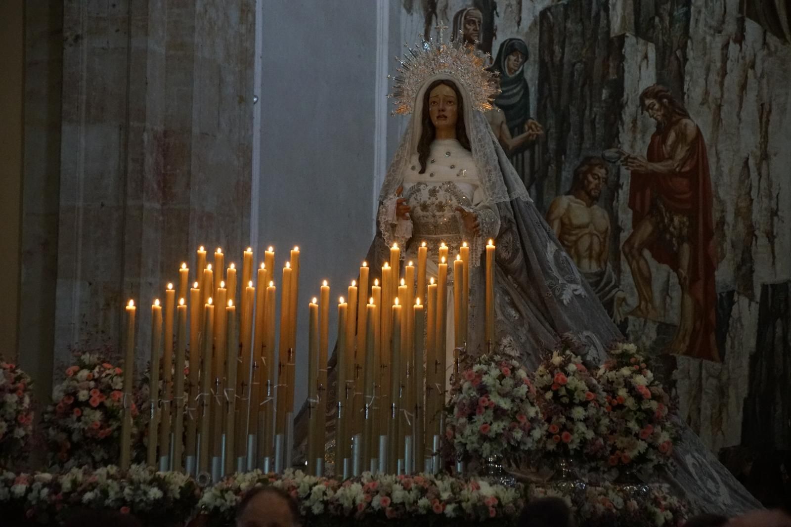 María Nuestra Madre y el Cristo del Amor y de la Paz en la procesión de la Semana Santa 2026 en Salamanca
