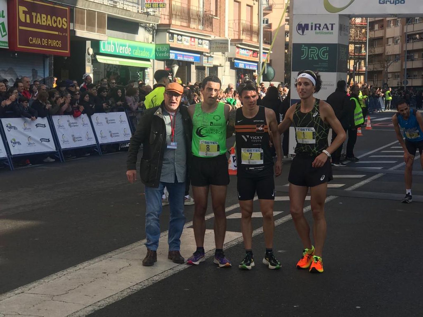 Podio masculino de la XXXVIII San Silvestre Salmantina | FOTO SALAMANCA24HORAS.COM