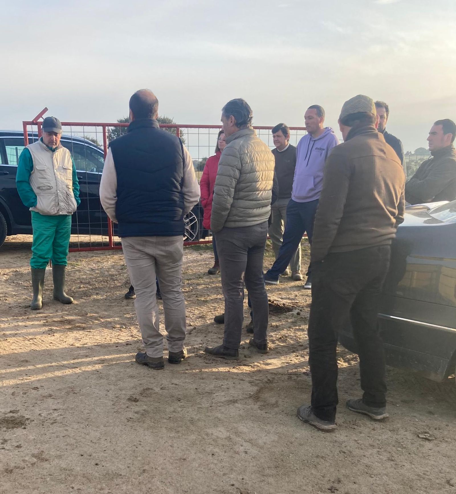 Protestas de los ganaderos y paralización de los saneamientos en la zona de Garcirrey