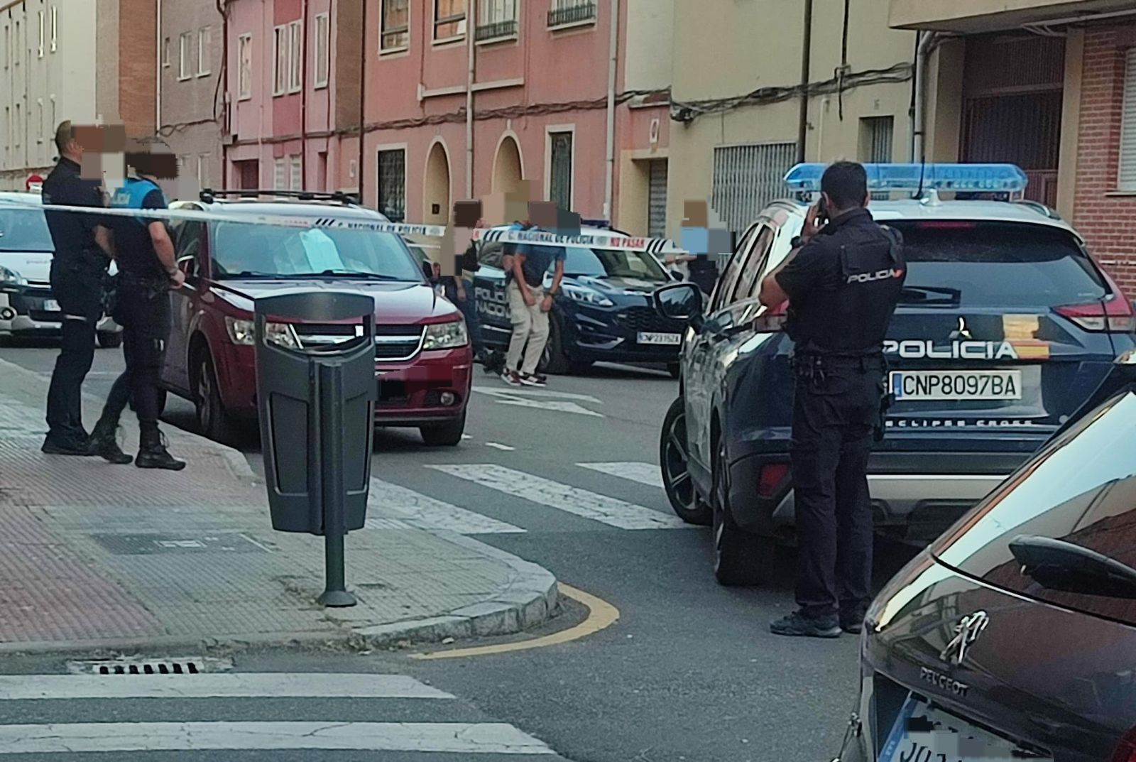 whatsapp-image-2025-05-27-at-21-35-00-1