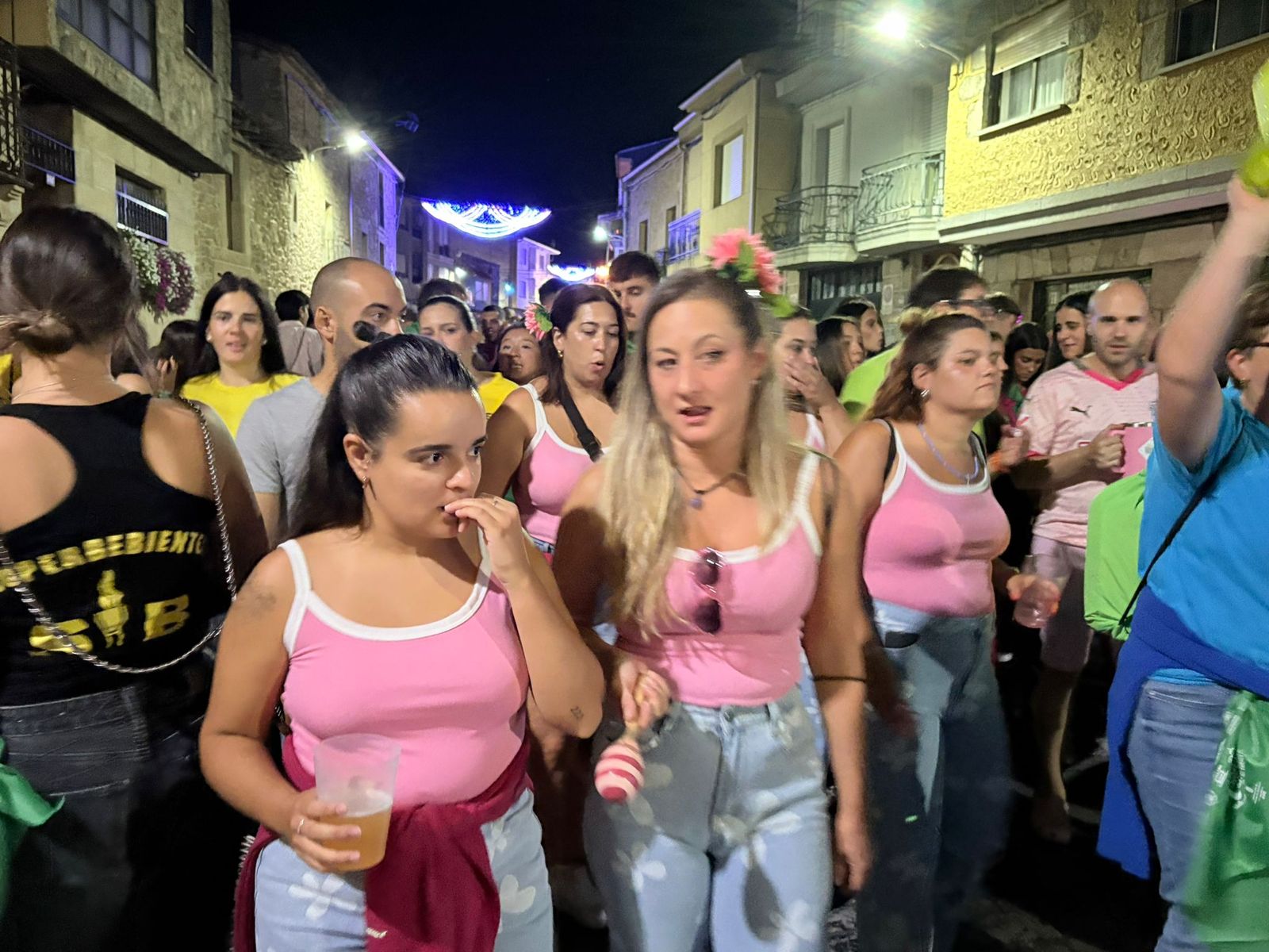 Desfile de peñas de Aldeadávila