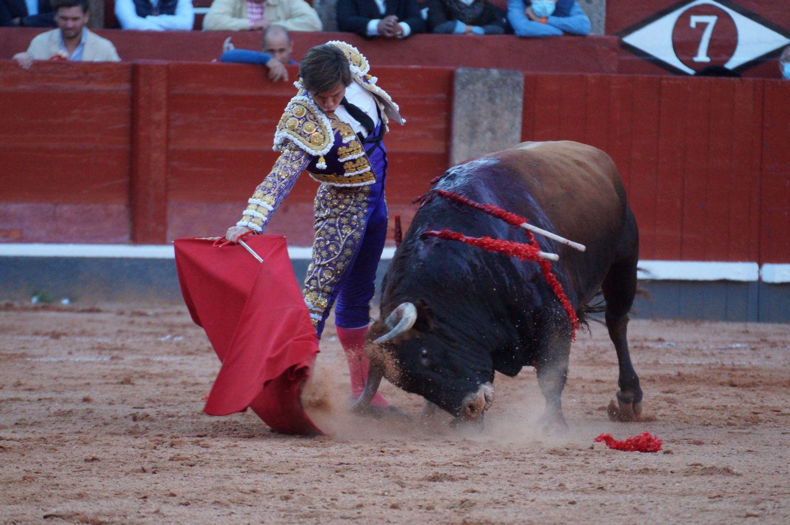 El Juli en la corrida que cerró los feria de la Virgen de la Venga 2021.