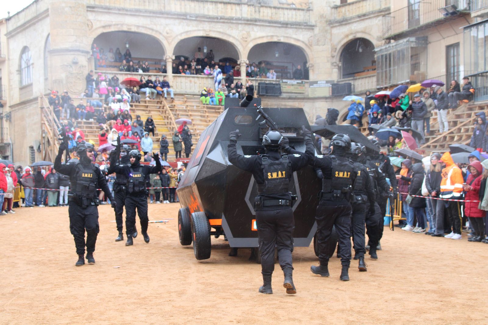 desfile-disfraz-callejero-sabado-carnaval-ciudad-rodrigo-2025-90