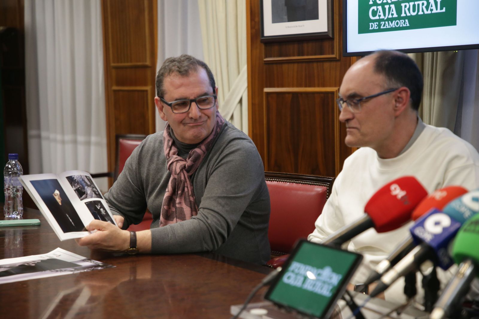 Presentación de la exposición fotográfica 'Imágenes de un sentimiento'