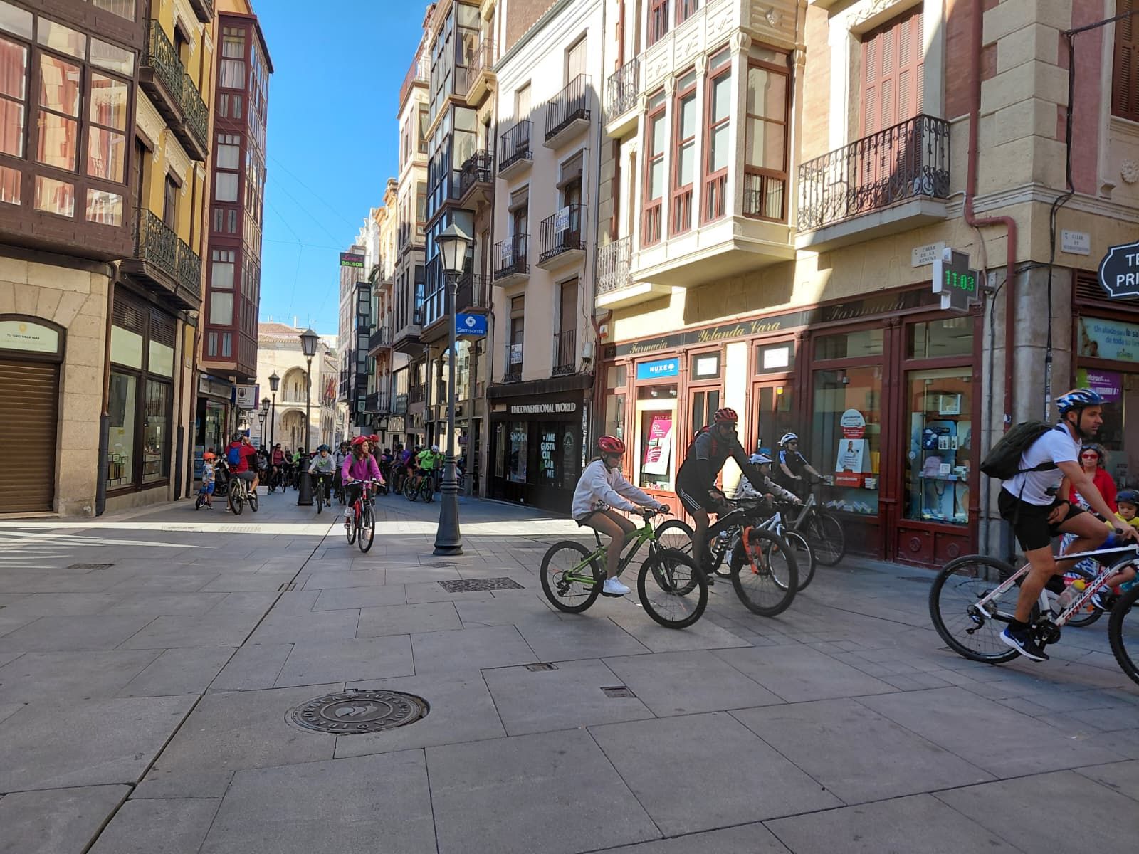 Zamora se sube a las dos ruedas por el Día de la Bici