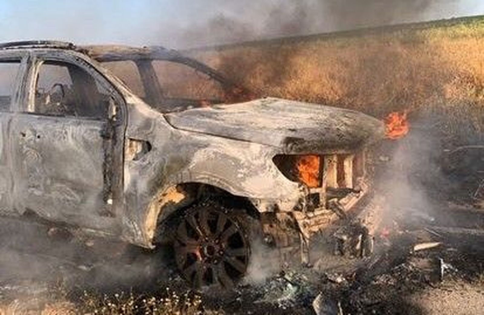Arde un vehículo en Cantalapiedra
