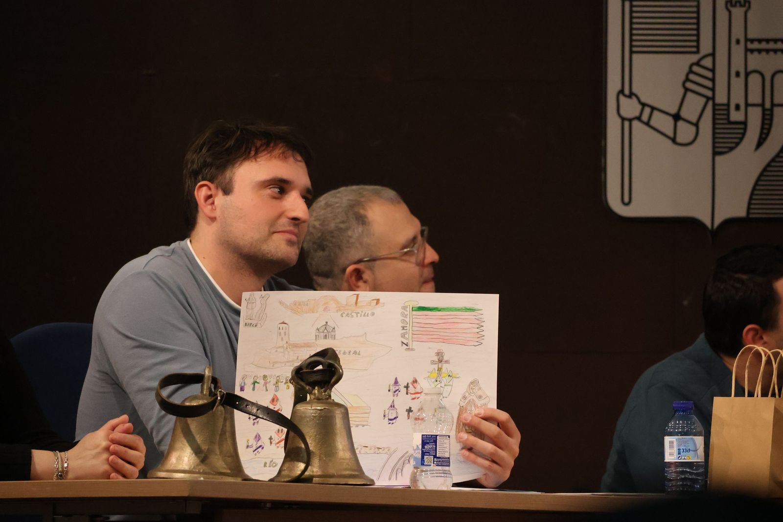 GALERÍA | La Asociación Luz Penitente reparte los premios del VIII Concurso de Dibujo Infantil