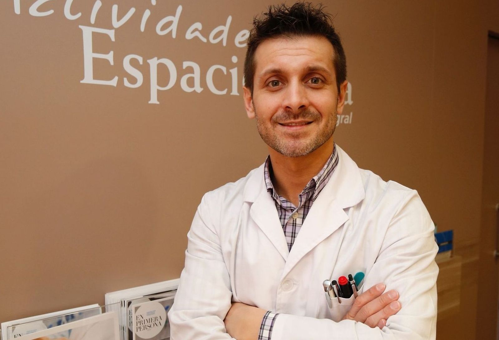 Juan Manuel Fuentes crop